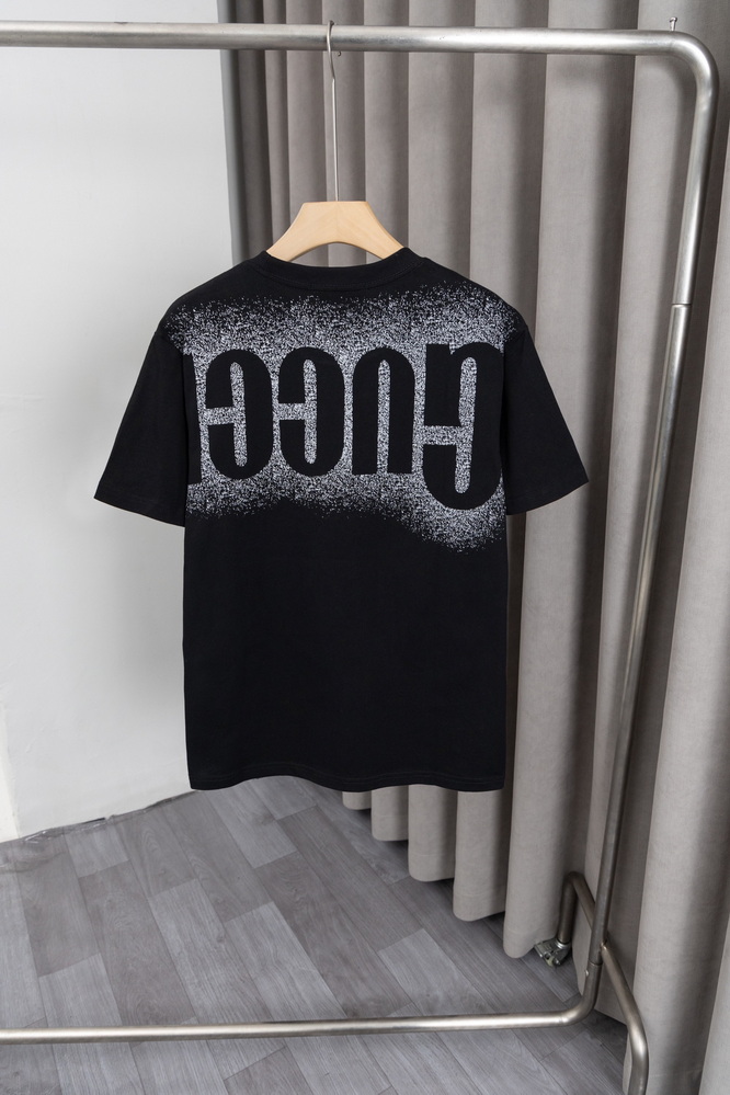 G*u*i t-shirts-210