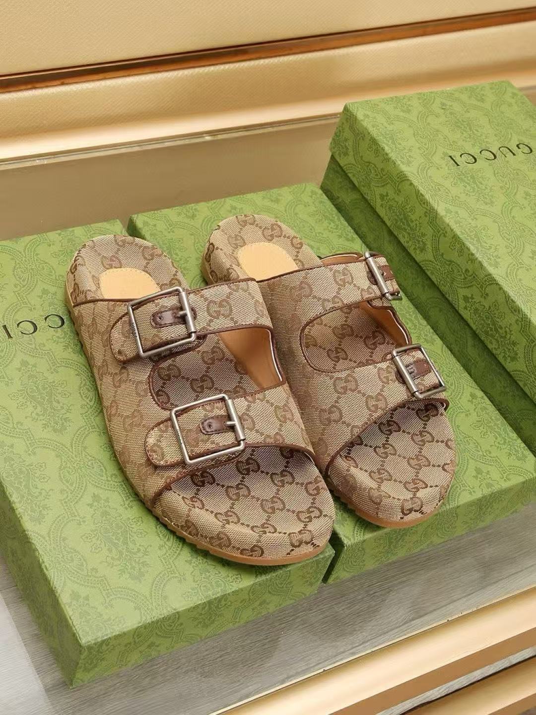 G*u*i slippers(aaa)-468
