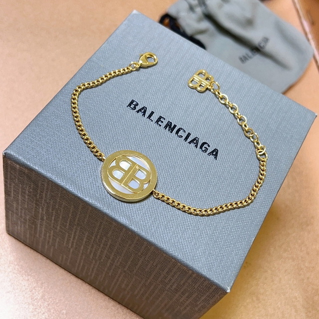 Ba*len*cia*ga bracelet-007