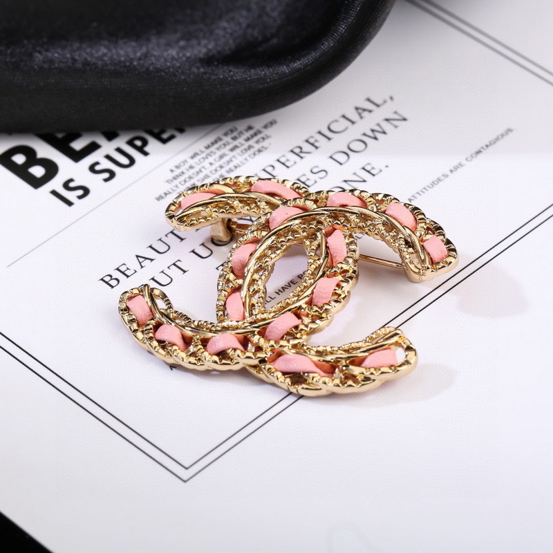 Ch*el brooch-020