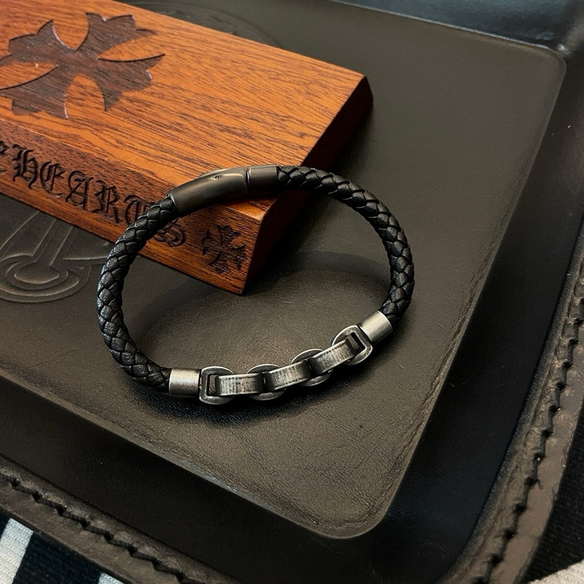 Ch**me He**ts bracelet-001