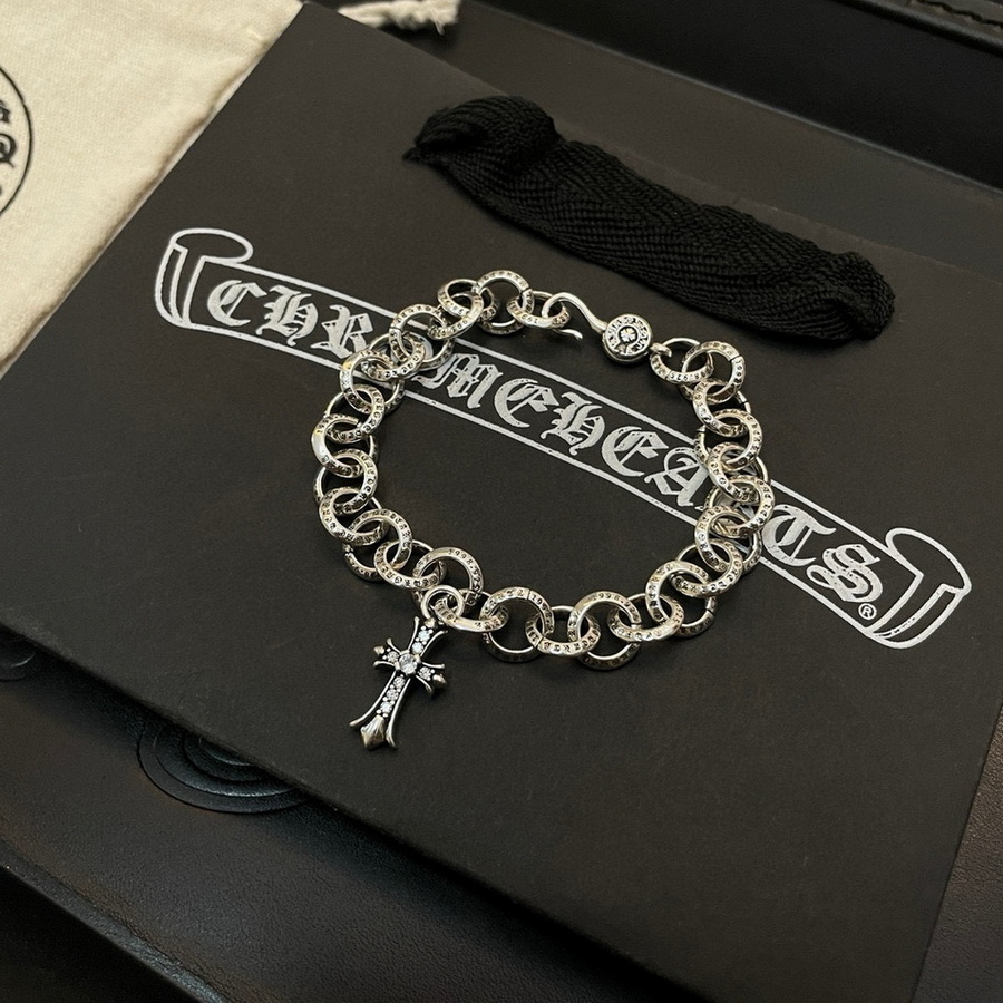 Ch**me He**ts bracelet-004