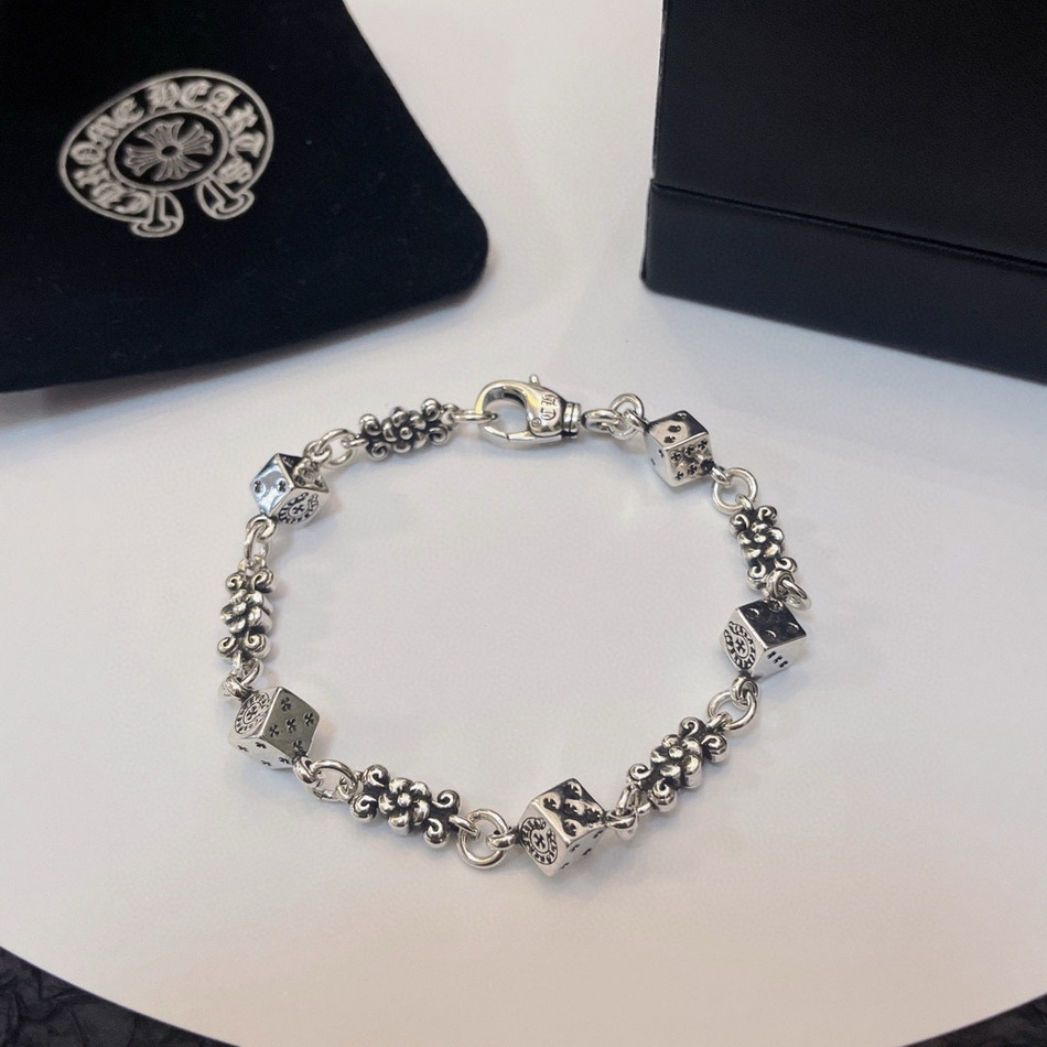 Ch**me He**ts bracelet-005