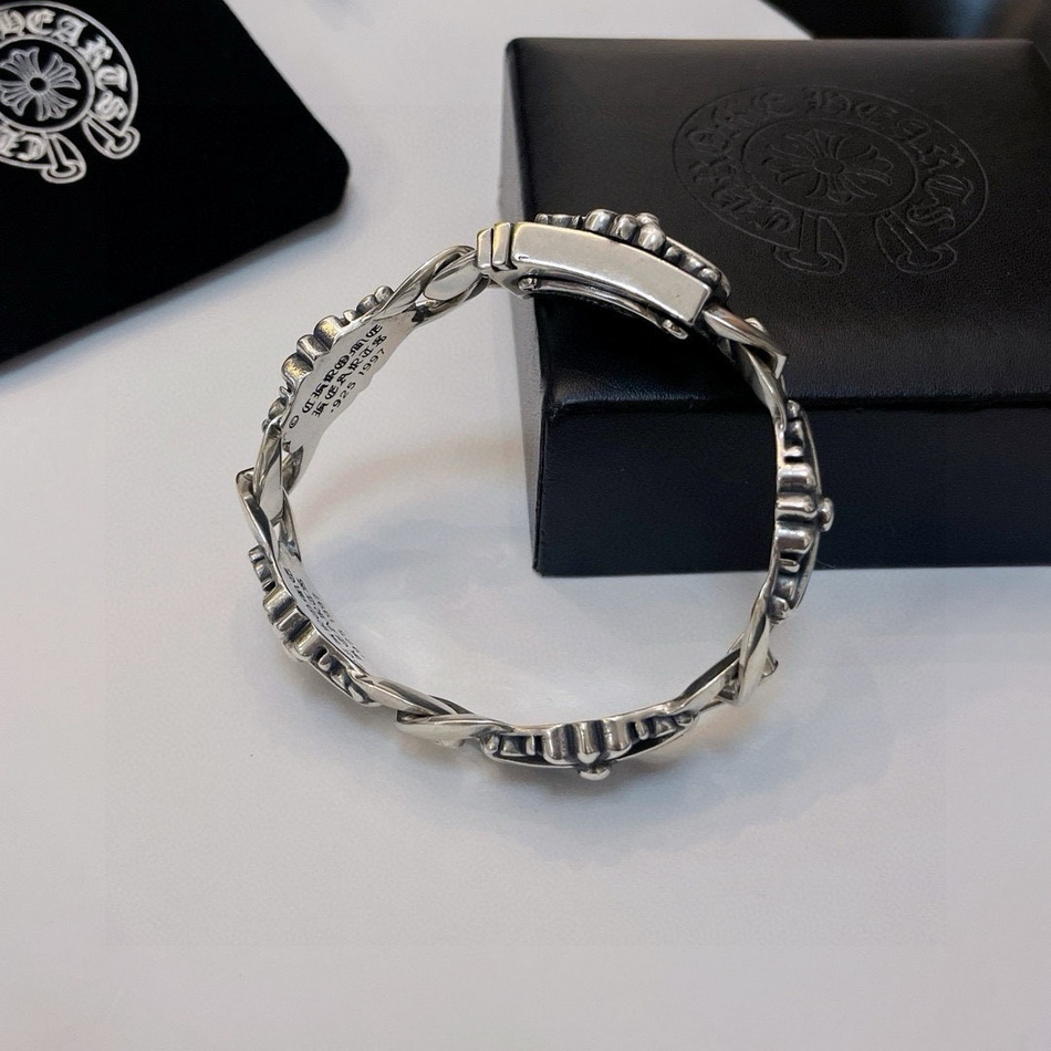 Ch**me He**ts bracelet-018