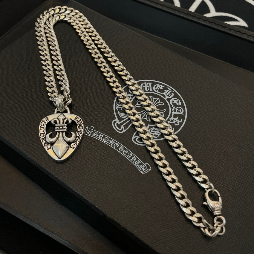 Ch**me He**ts necklace-102