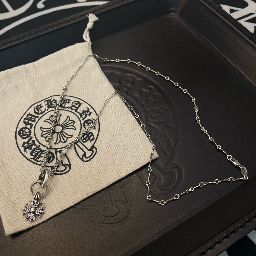 Ch*0me heart necklace-037