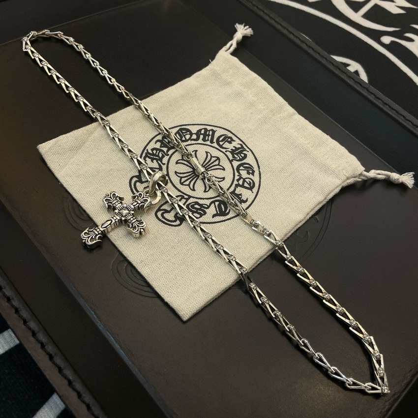 Ch*0me heart necklace-041