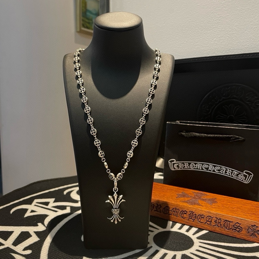 Ch*0me heart necklace-042