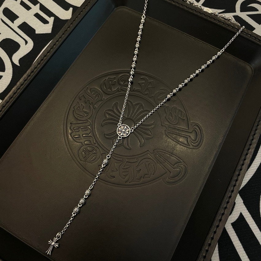Ch**me He**ts necklace-050