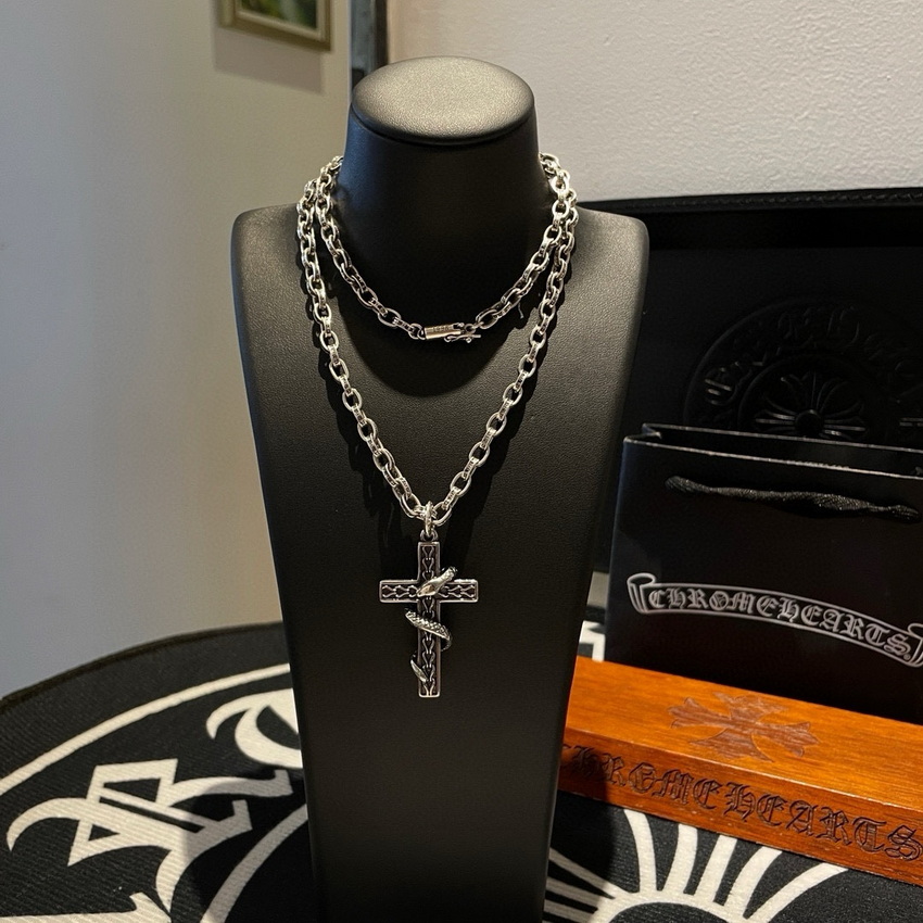 Ch*0me heart necklace-057