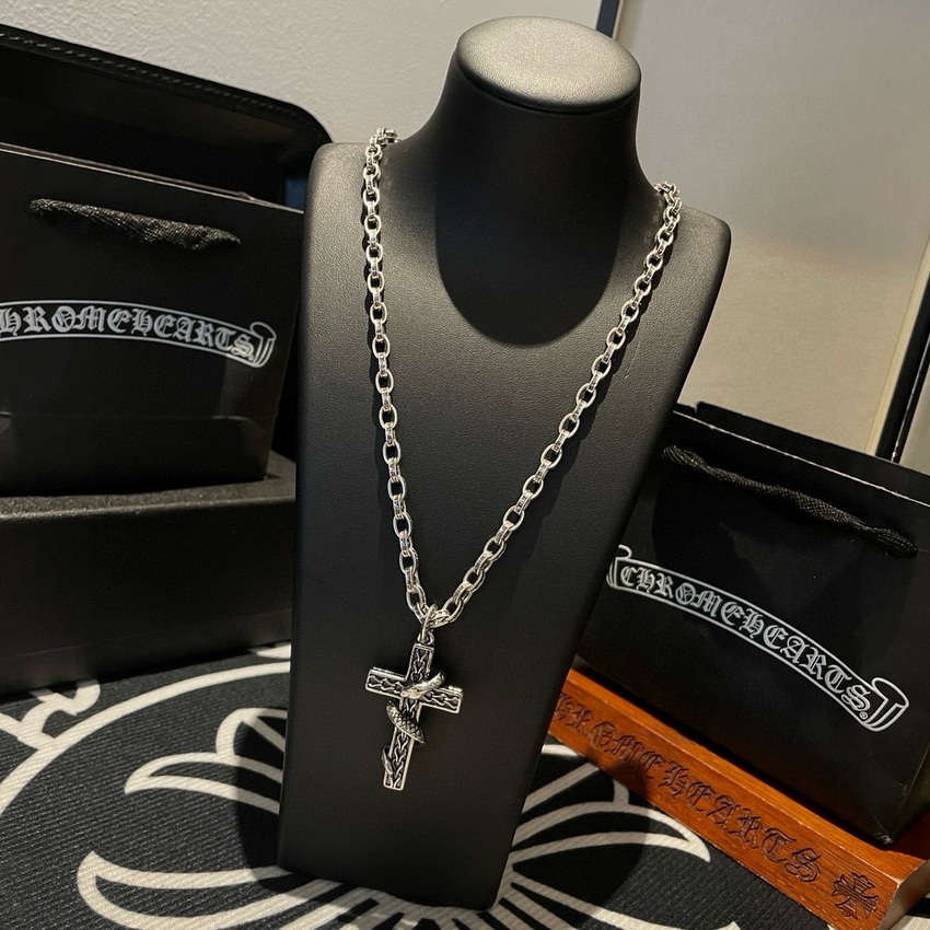 Ch*0me heart necklace-057