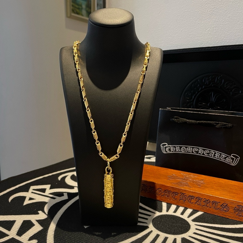 Ch**me He**ts necklace-059