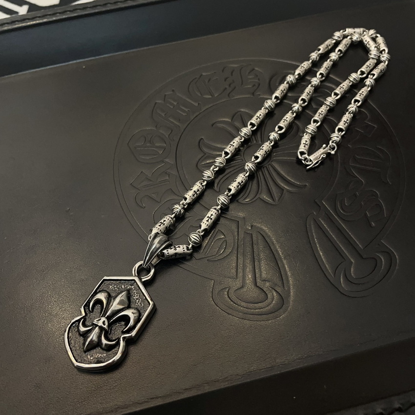 Ch*0me heart necklace-061