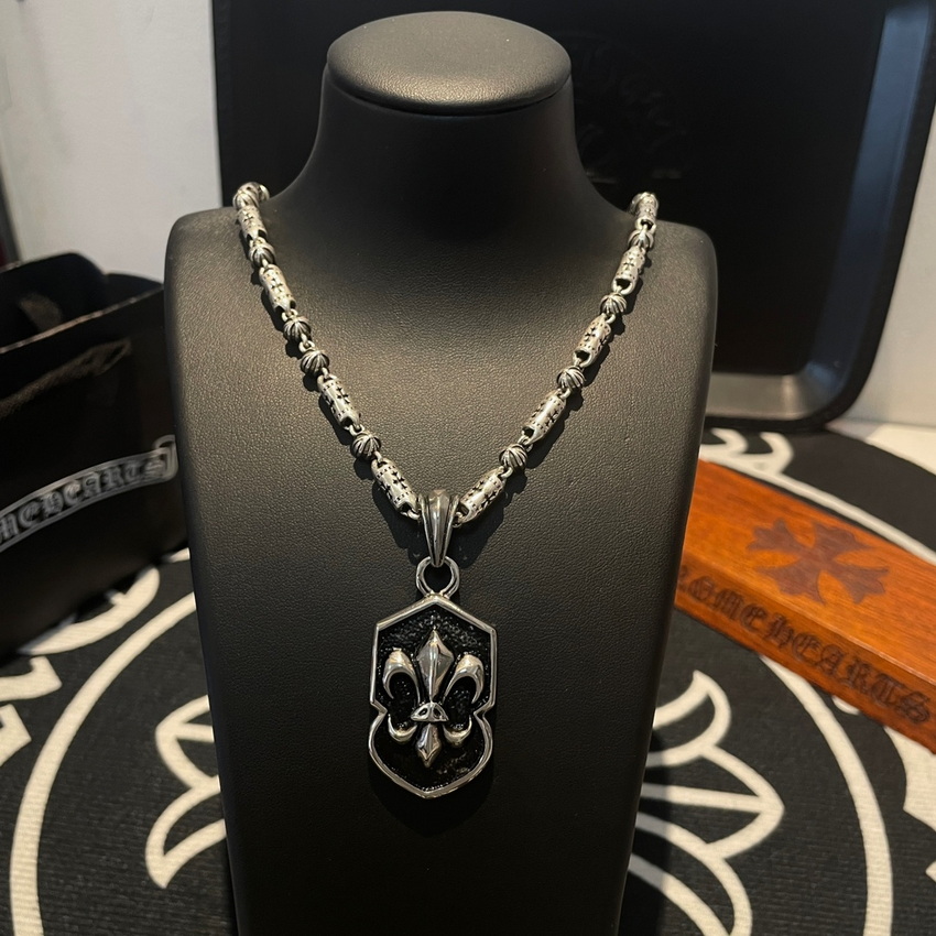 Ch*0me heart necklace-061