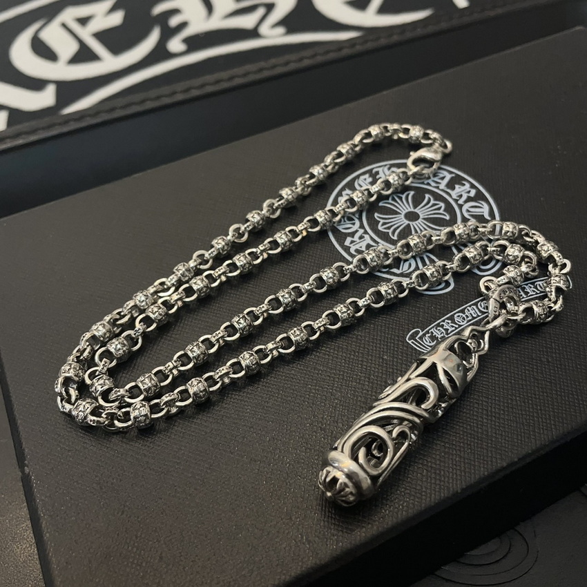 Ch**me He**ts necklace-064