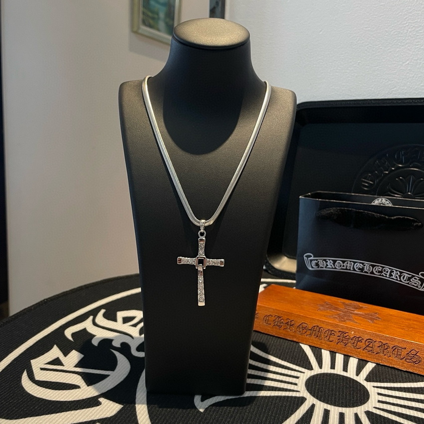 Ch*0me heart necklace-066