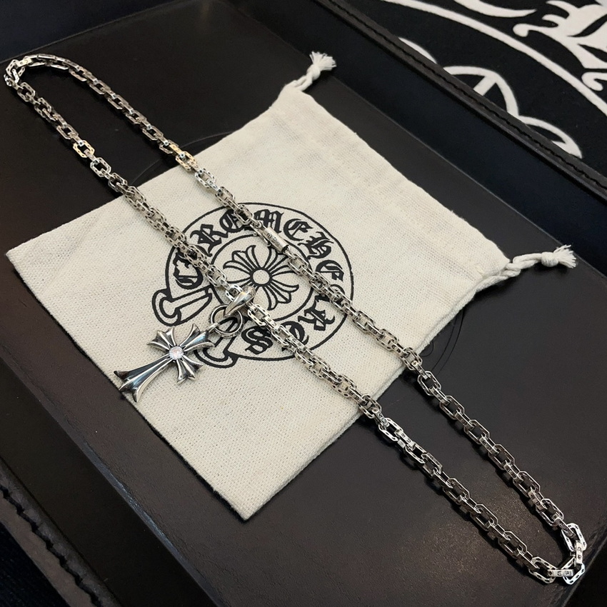 Ch*0me heart necklace-068