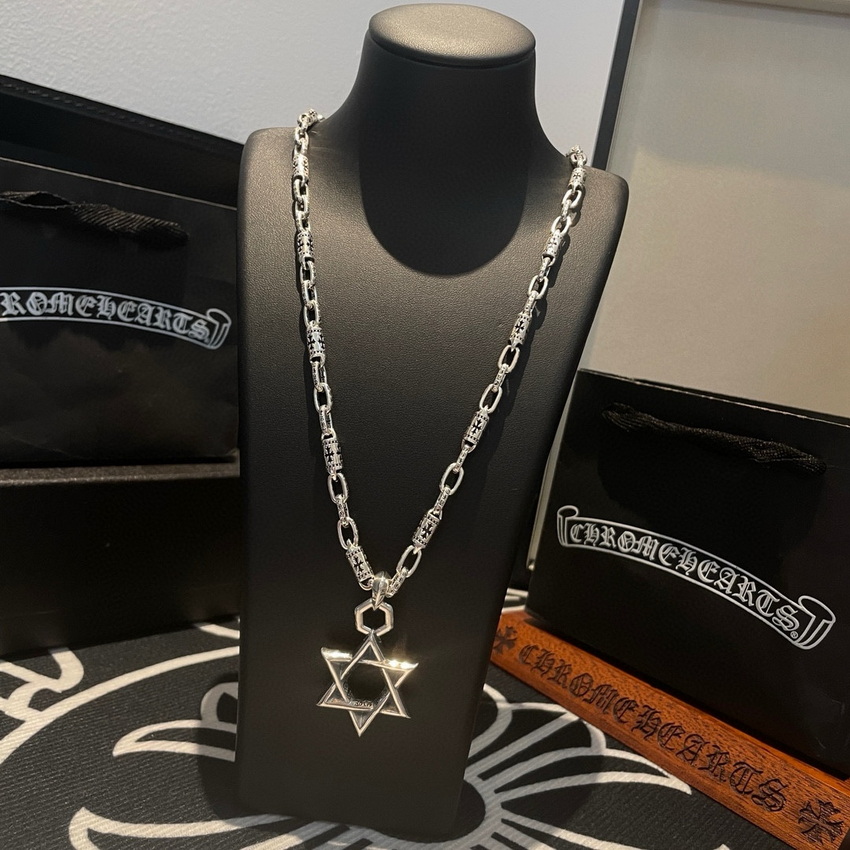 Ch*0me heart necklace-076