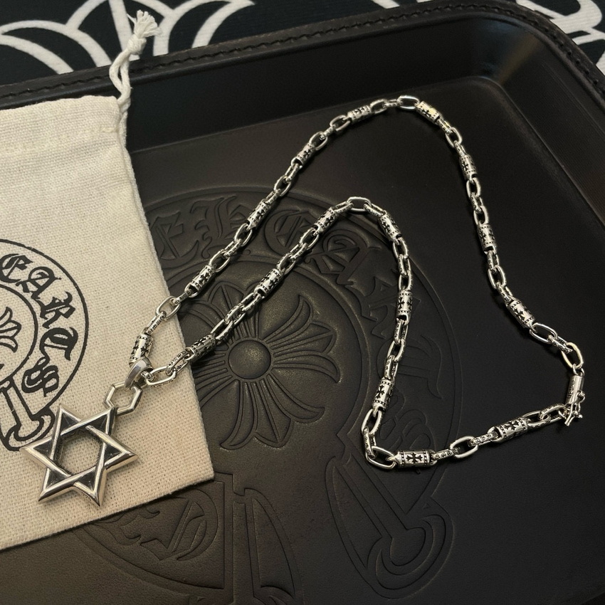 Ch*0me heart necklace-076