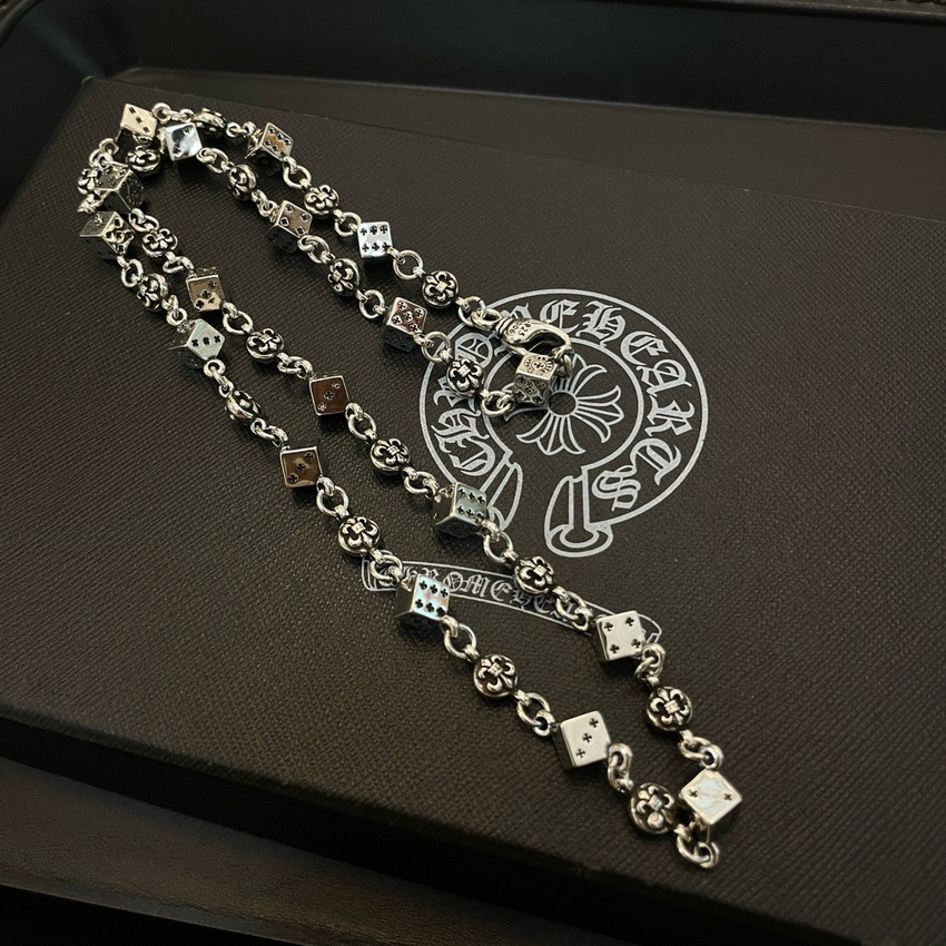 Ch**me He**ts necklace-077
