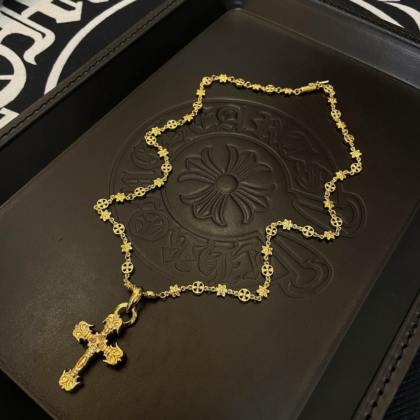 Ch**me He**ts necklace-083