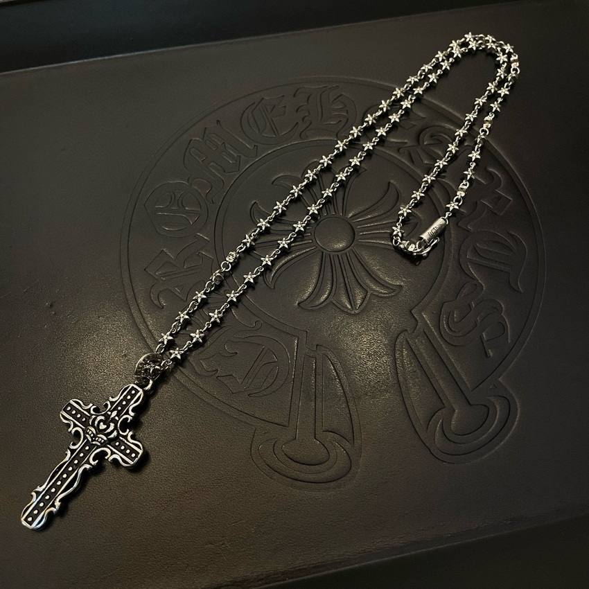 Ch*0me heart necklace-089