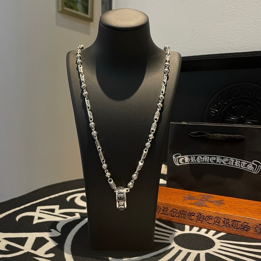 Ch*0me heart necklace-094