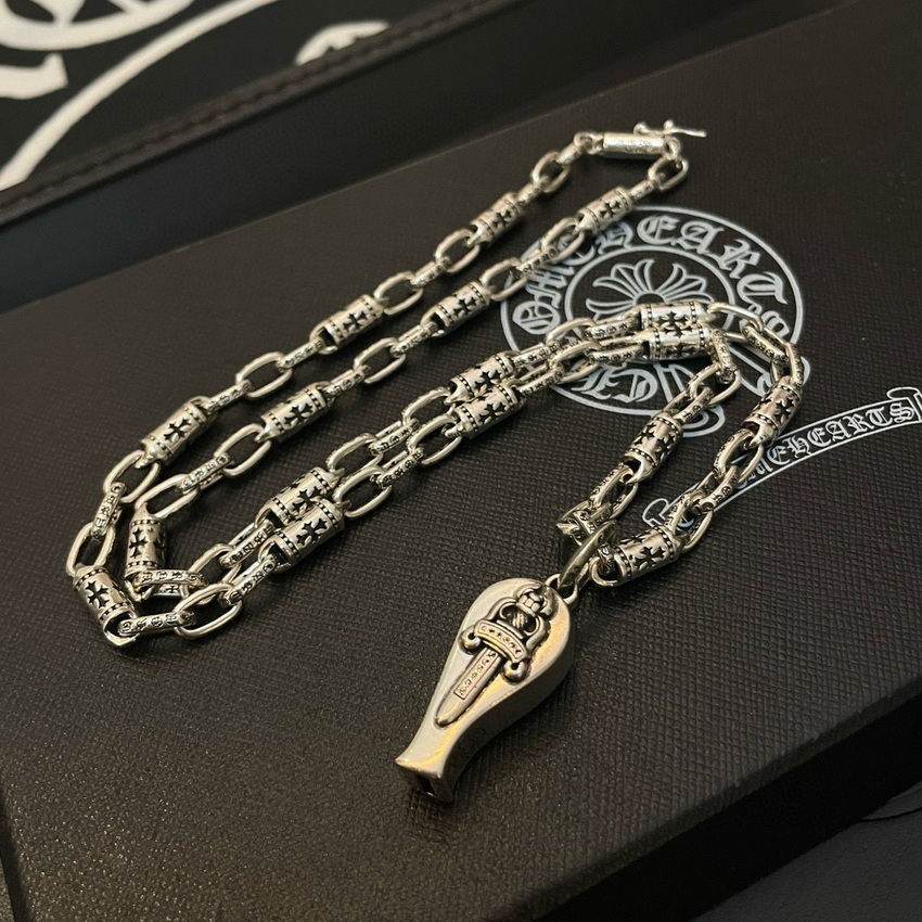 Ch**me He**ts necklace-096