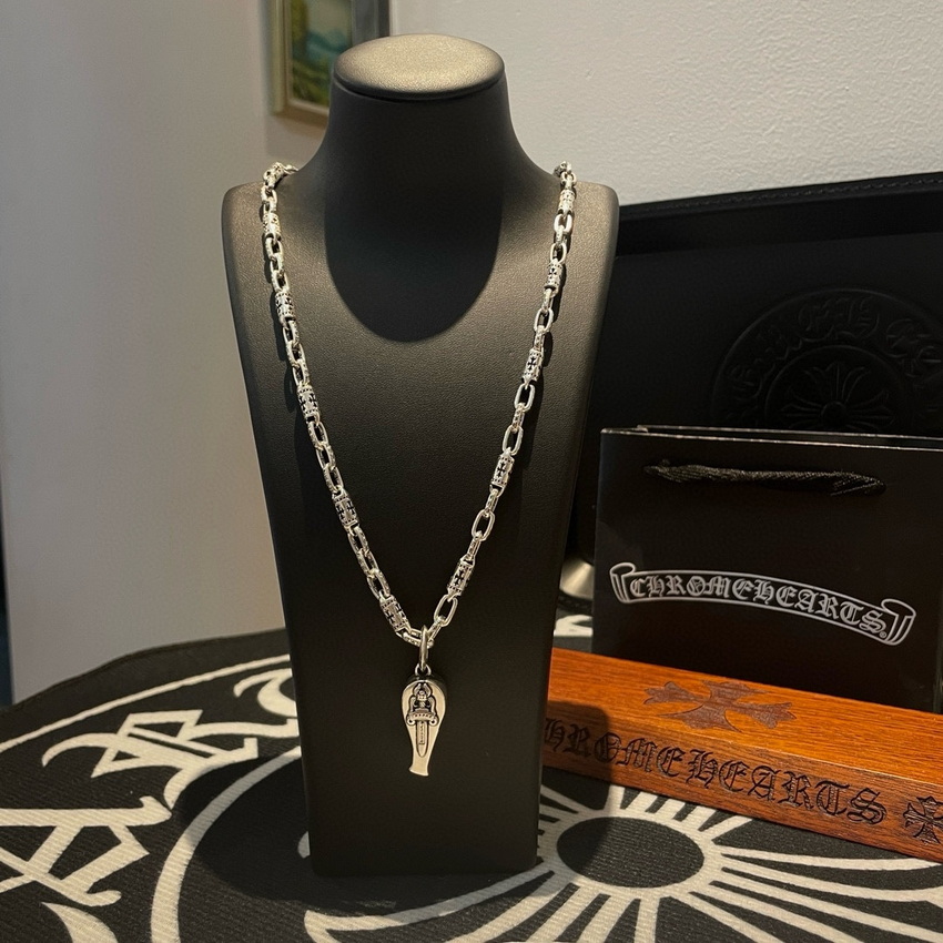Ch*0me heart necklace-097