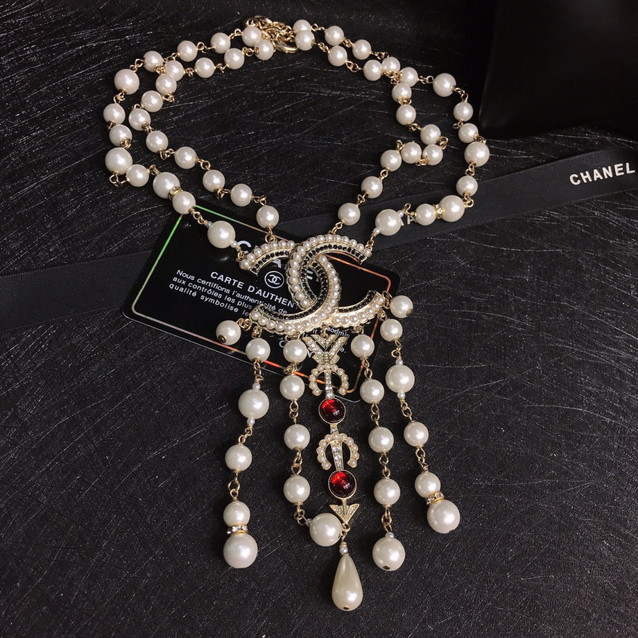Ch*el necklace-461