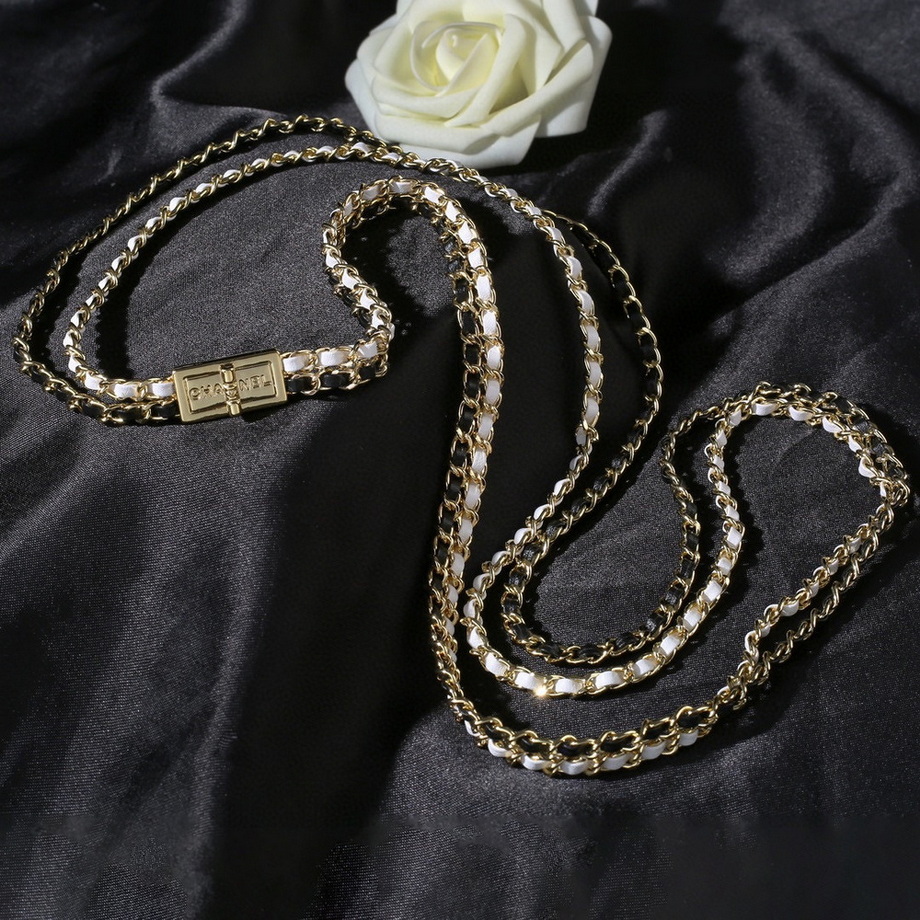 Ch*el necklace-443