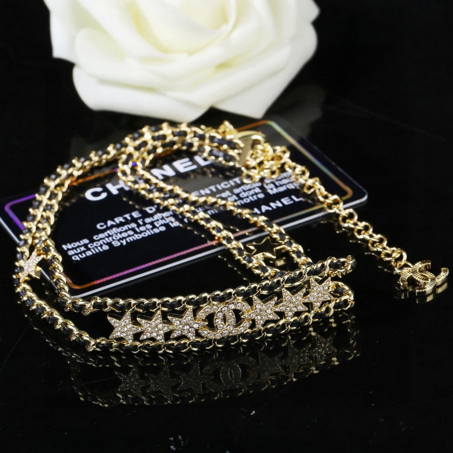 Ch*el necklace-365