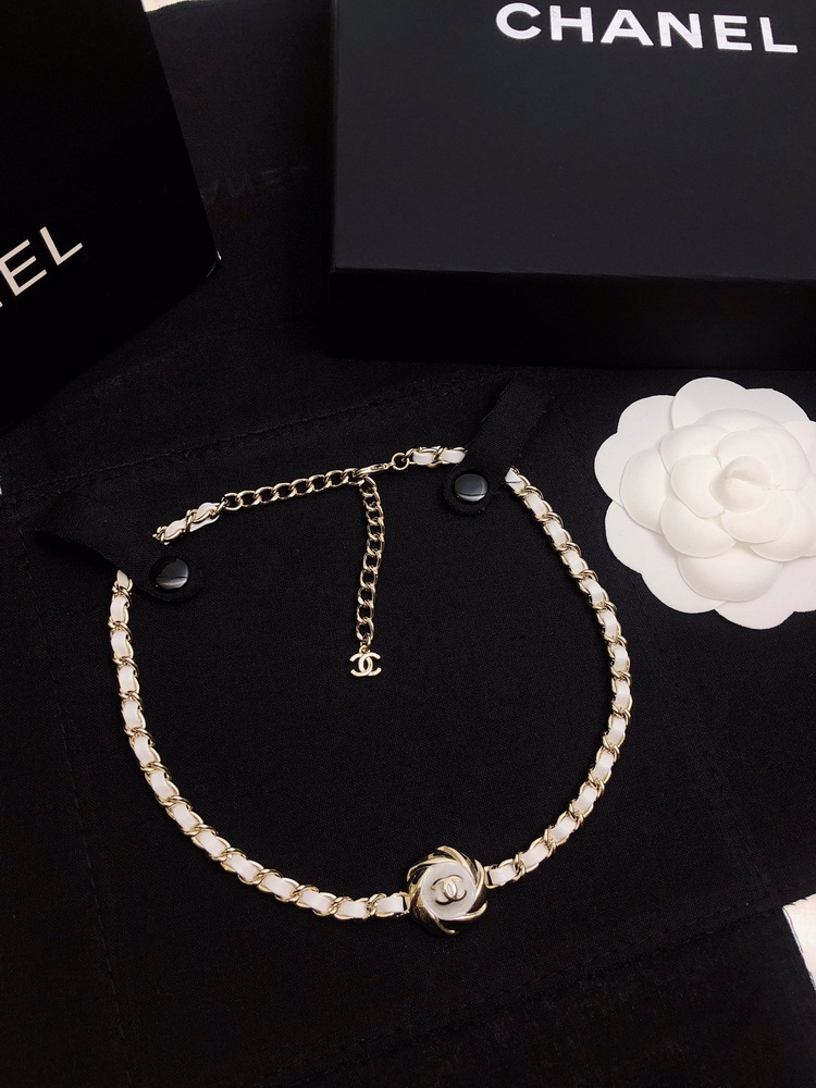 Ch*el necklace-070