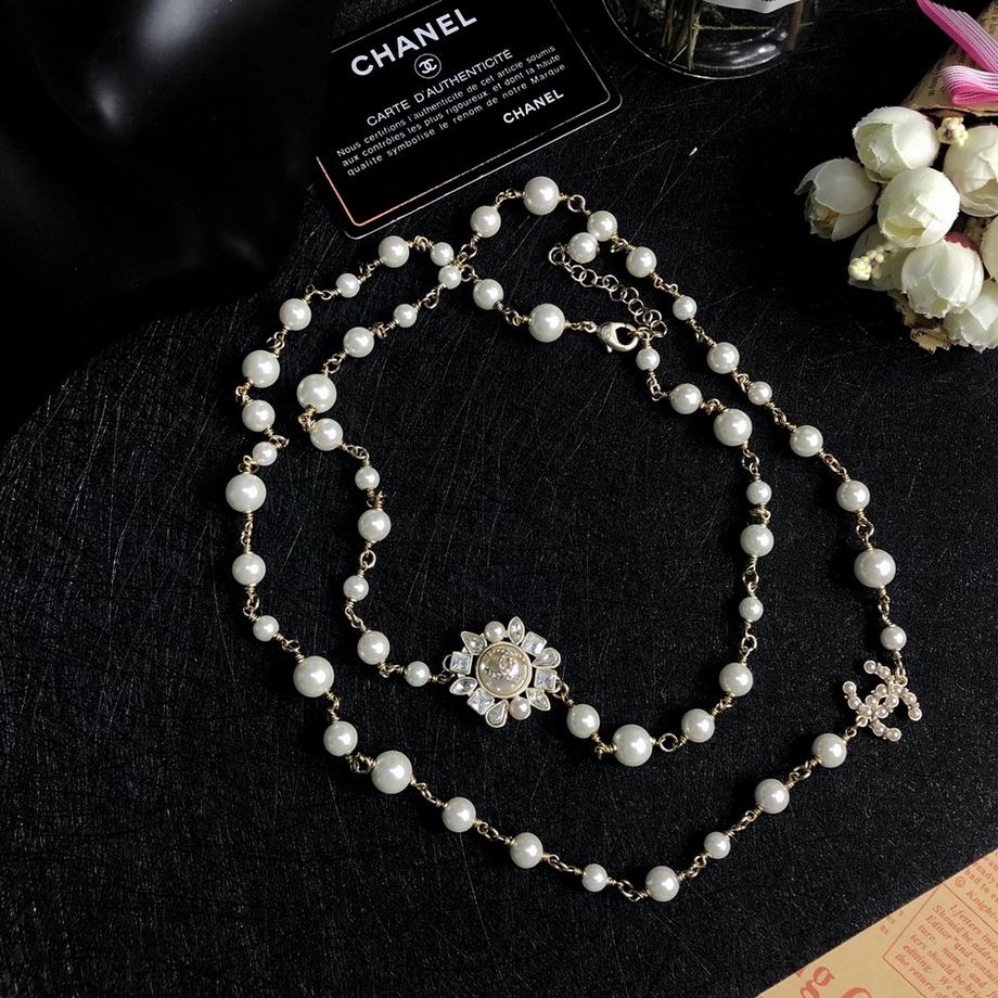 Ch*el necklace-469