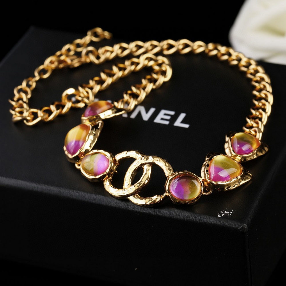 Ch*el necklace-340