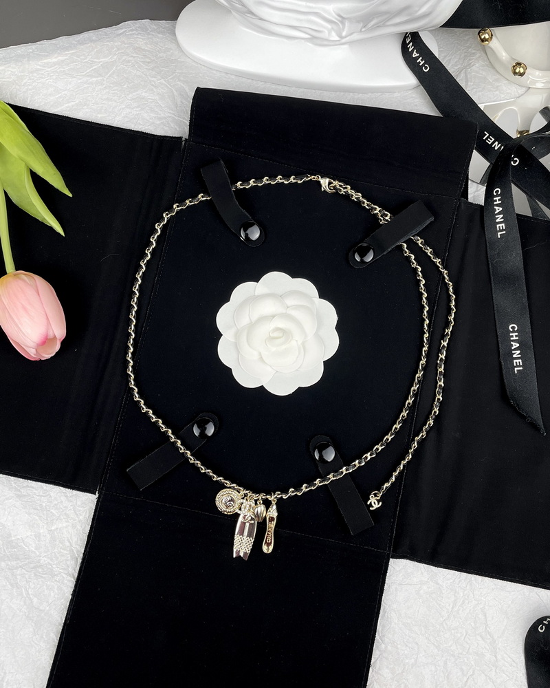 Ch*el necklace-328