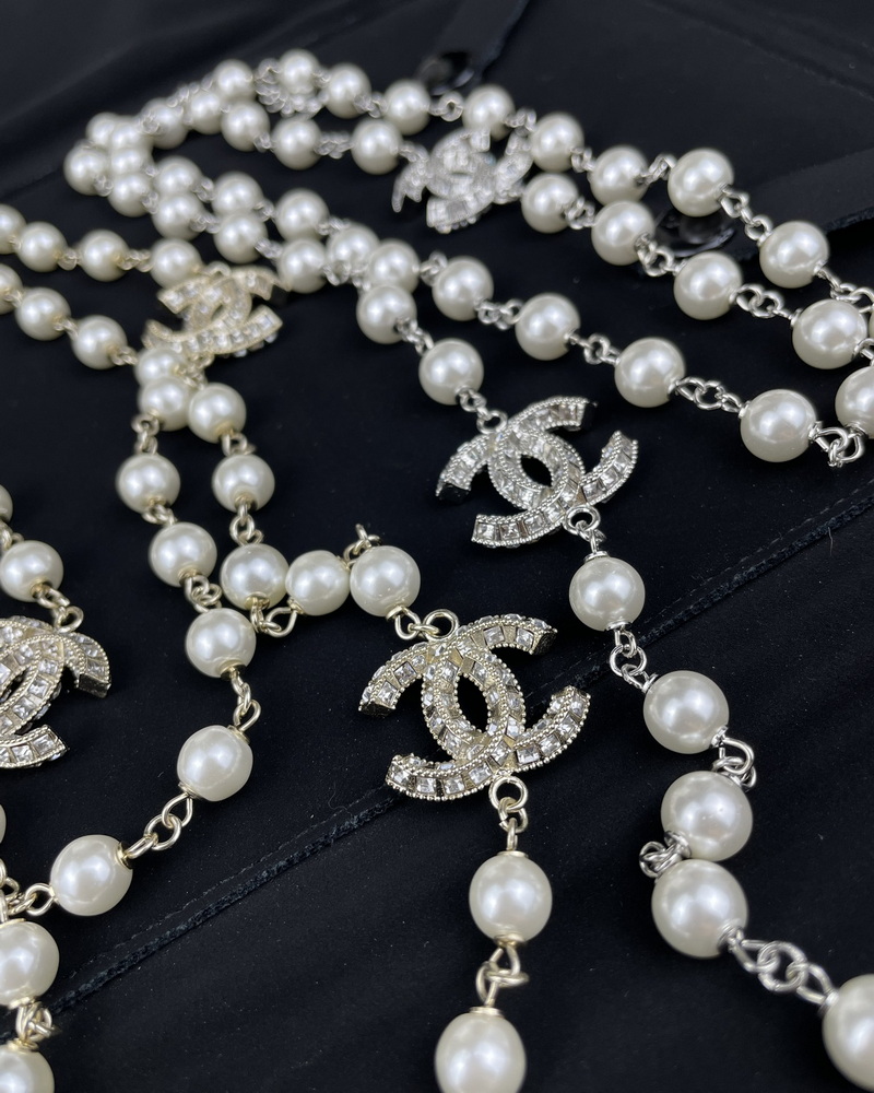 Ch*el necklace-430