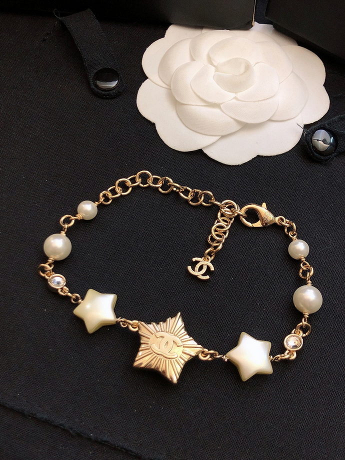 Ch*el necklace-028