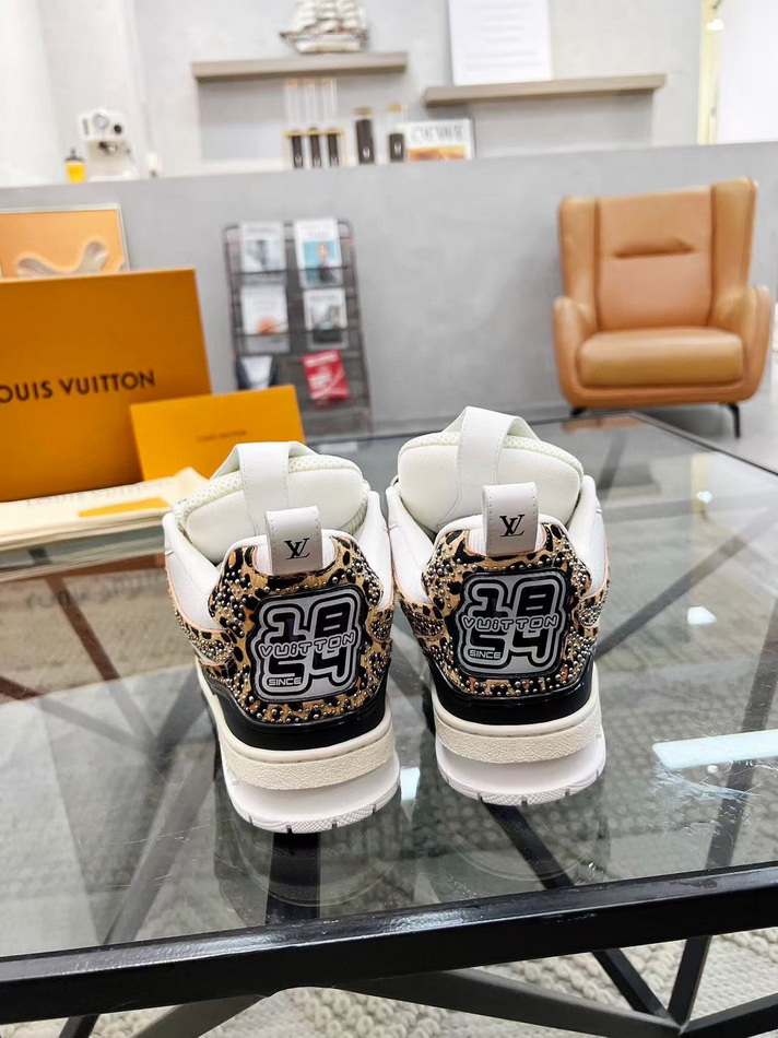 LV Shoes(AAA)-1200