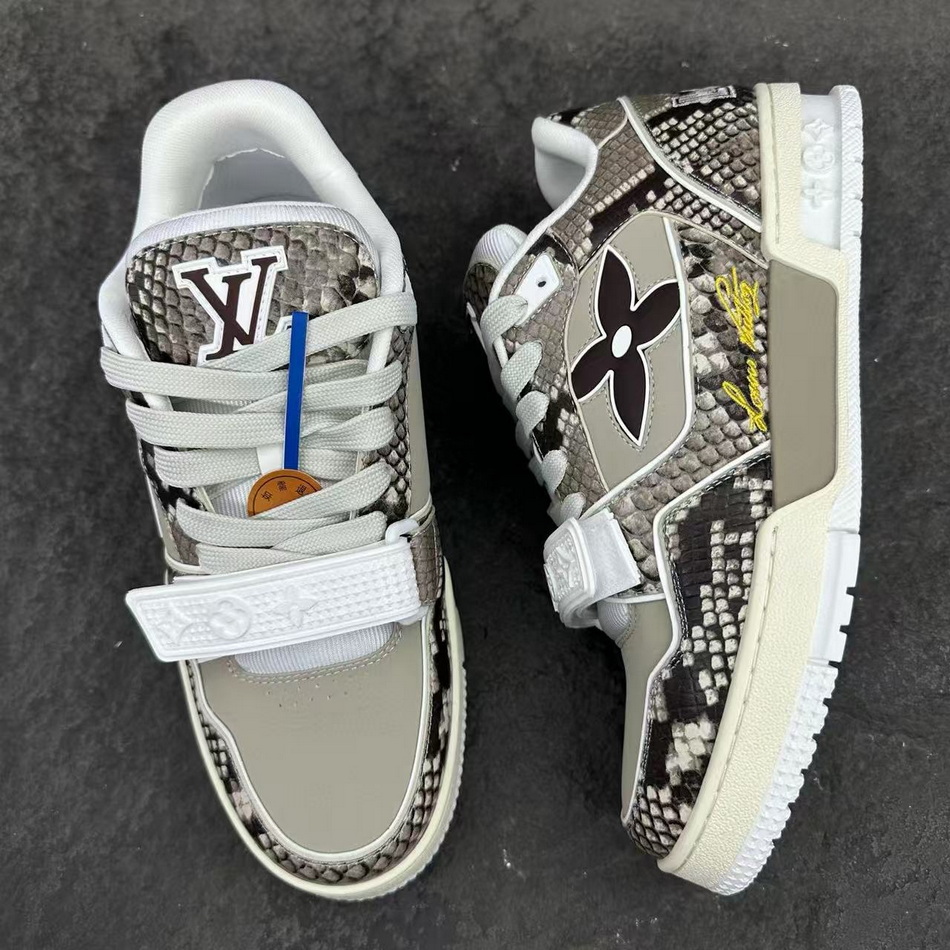 LV Shoes(AAA)-1205