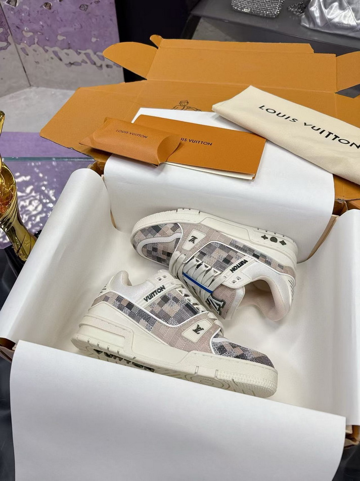 LV Shoes(AAA)-1210