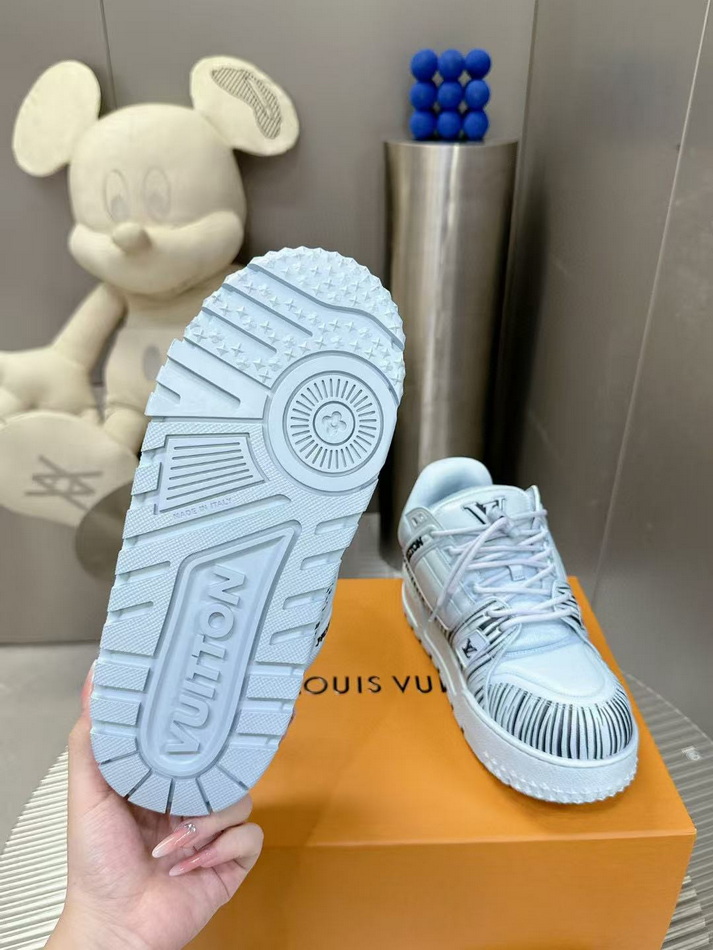 LV Shoes(AAA)-1227