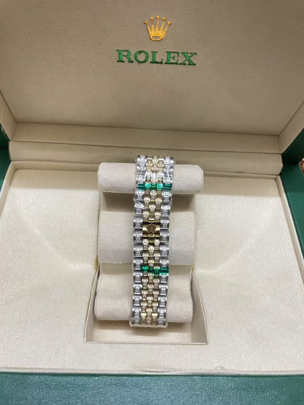 R*l*x watches(aaa)-195