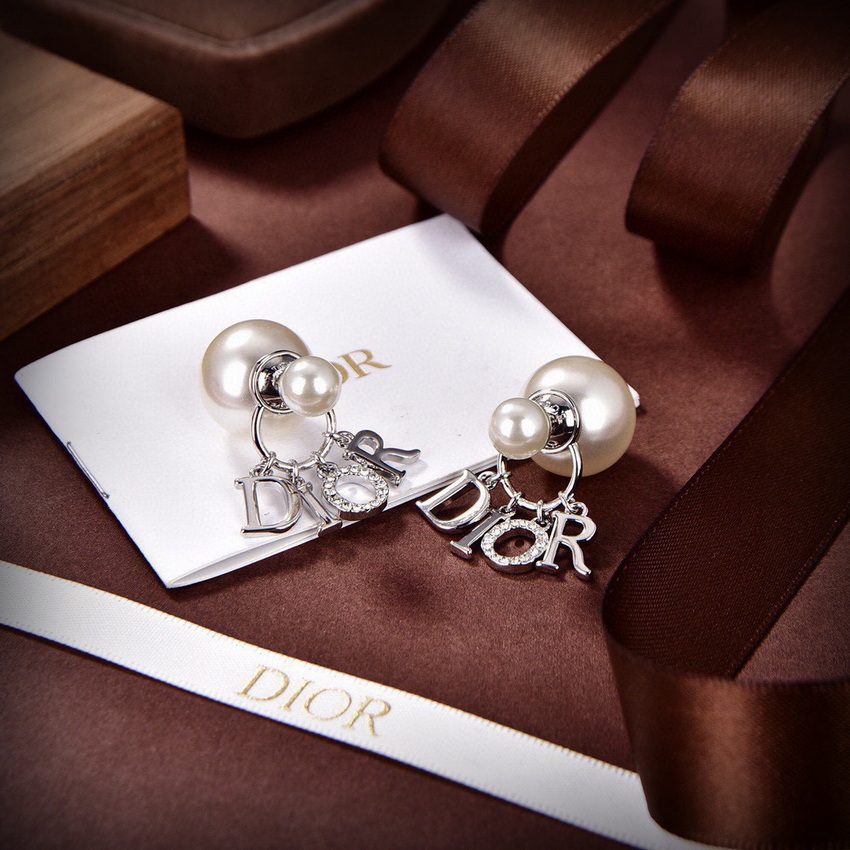 D*or earrings-129