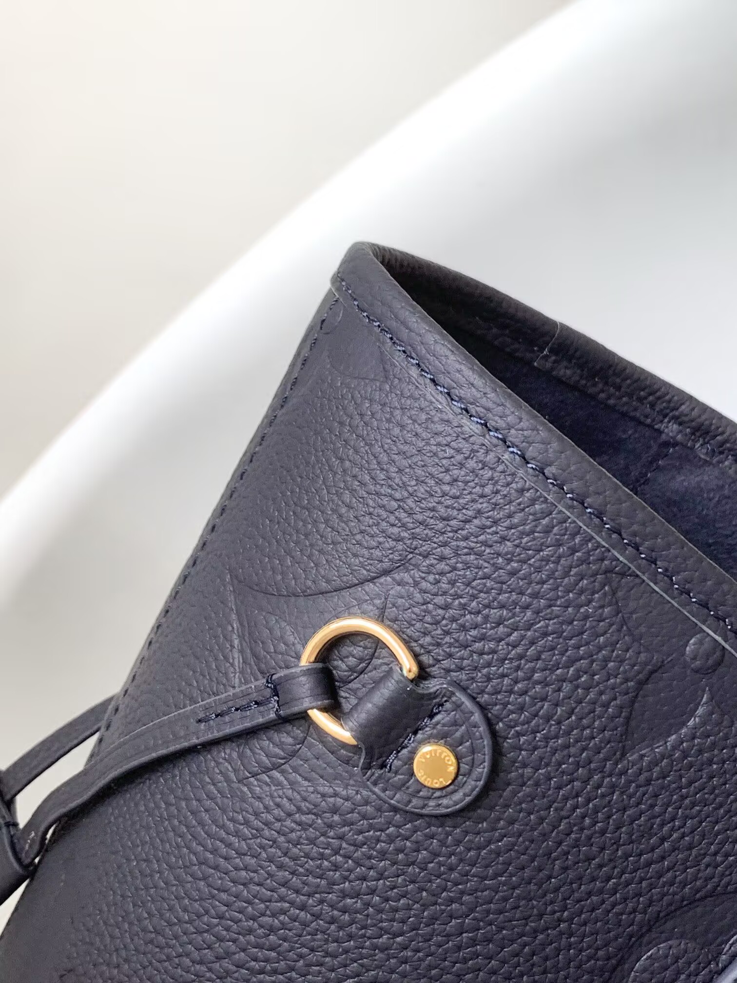 LV Handbags AAA(Women)-2011