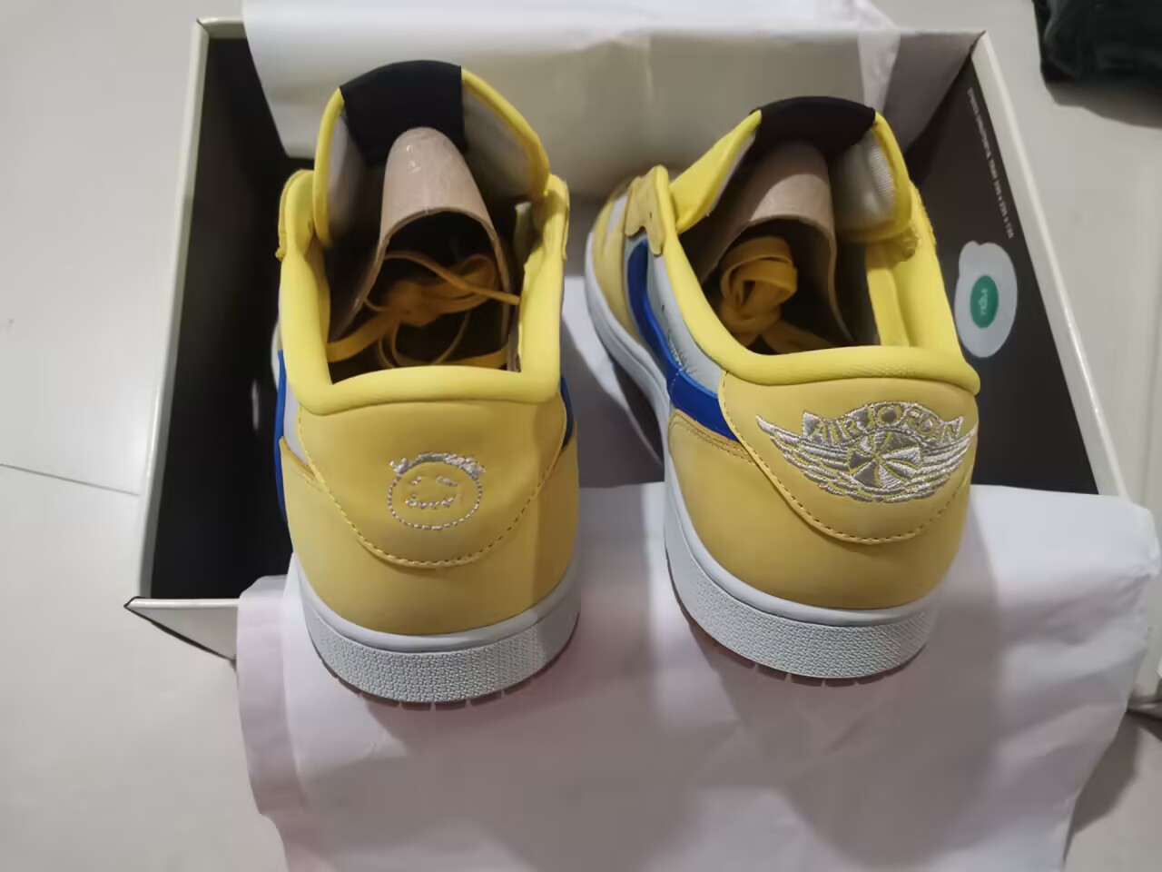 Nike shoes-010