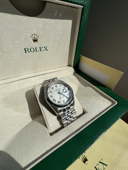 R*l*x watches(aaa)-196