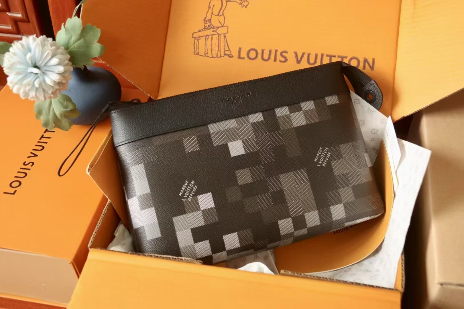 LV Handbags AAA(Men)-332