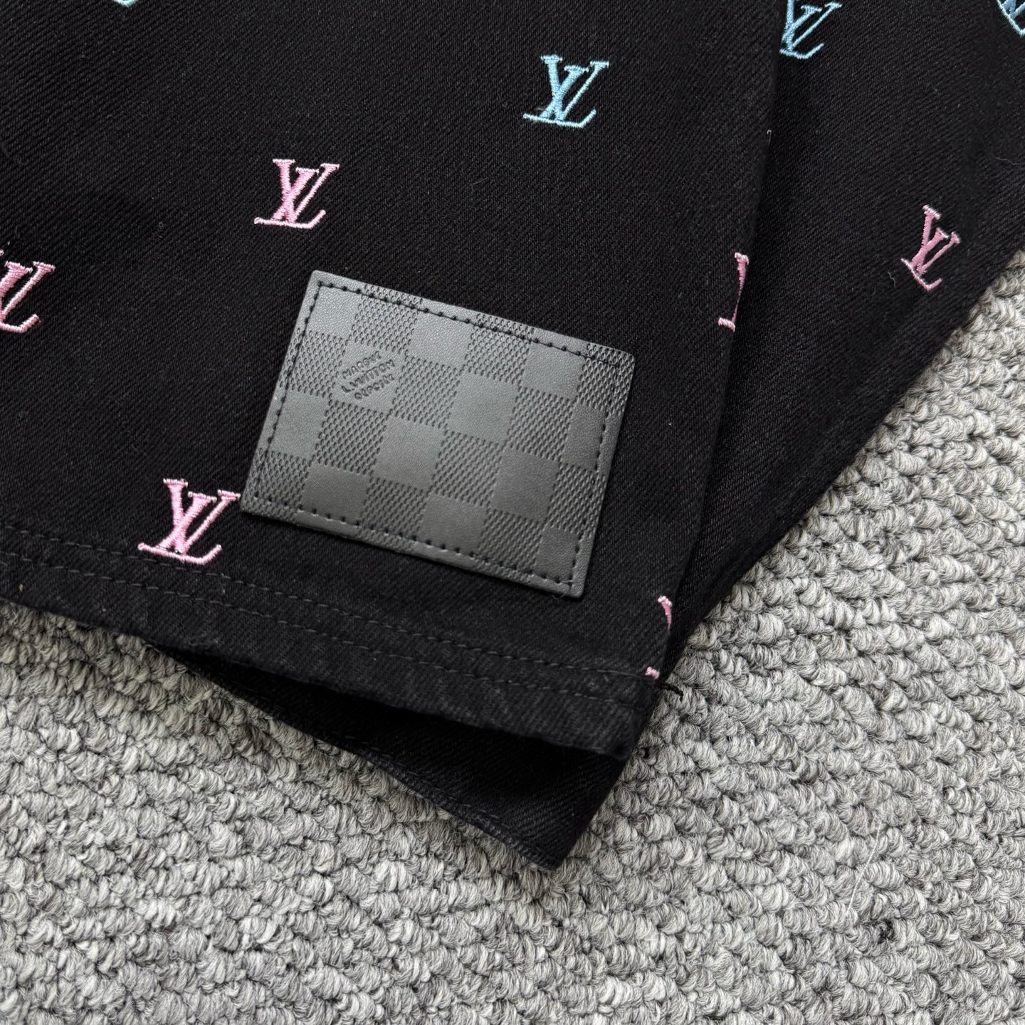 LV Jacket-025