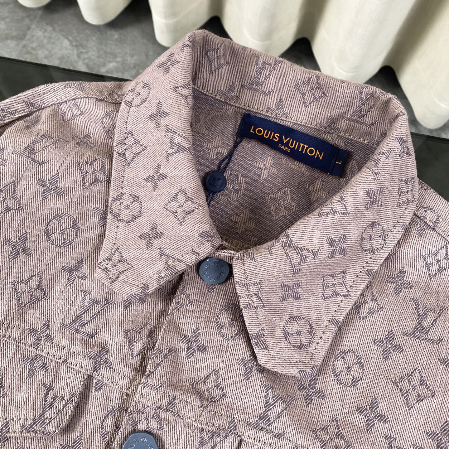 LV Jacket-048